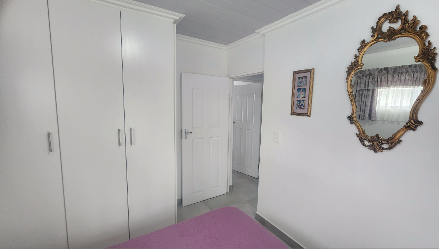 2 Bedroom Property for Sale in Tergniet Western Cape